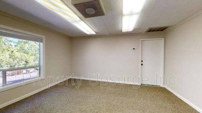 Photo - 1300 West St Unidad 209