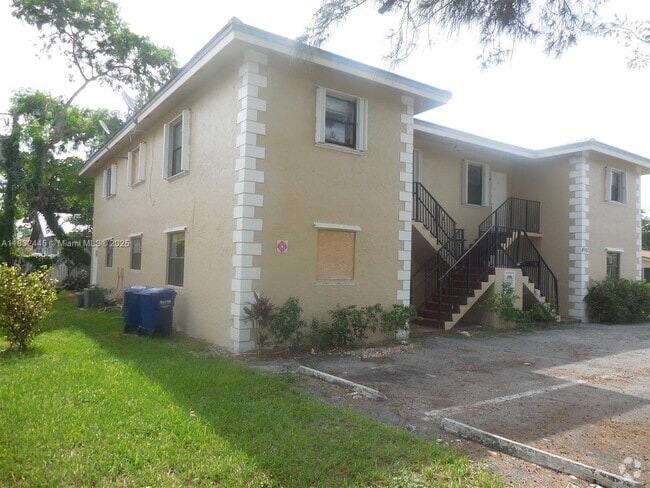 Building Photo - 4101 Riverside Dr Unit 3 Rental