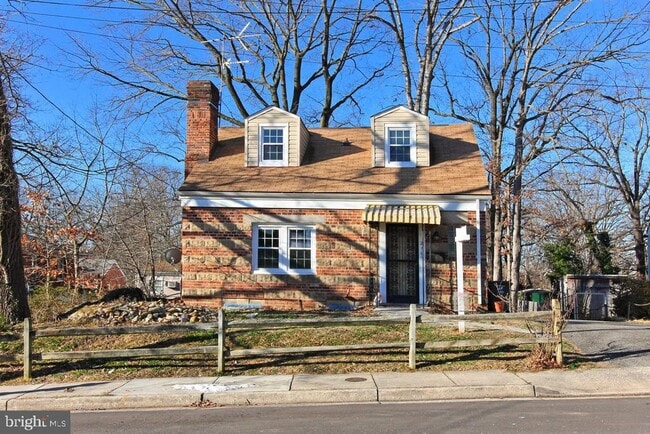 Building Photo - 2104 S Nelson St Rental