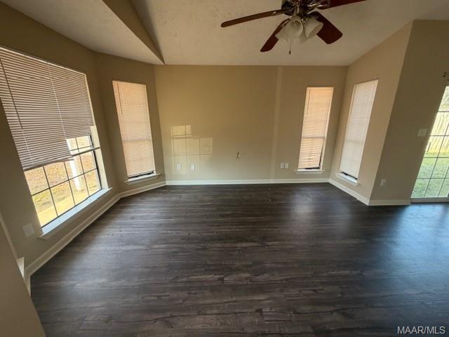 Photo - 138 Cedar Ct