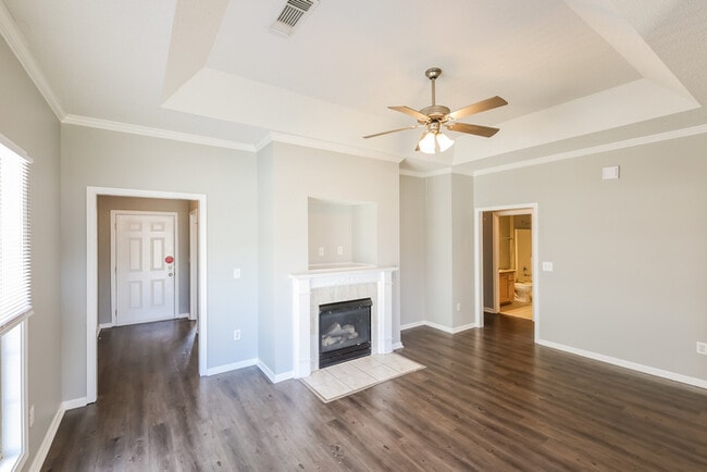 Photo - 1571 Spencer Dr