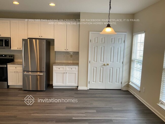 Photo - 8515 Castledown Dr