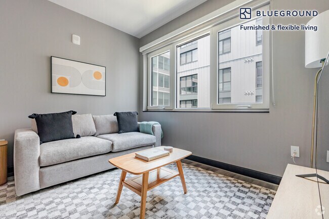 Building Photo - 1313 L St NW Rental