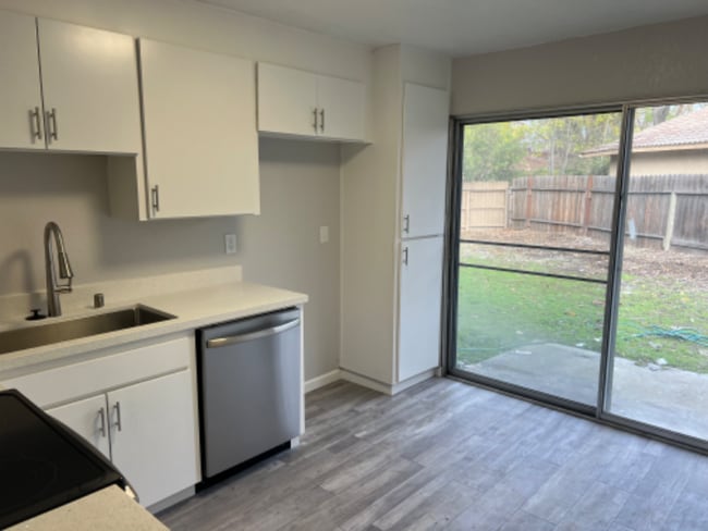 Photo - 5641 Passero Way