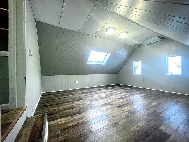 Photo - 349 6th Ave S Unit # 3