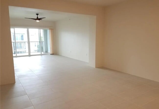 Photo - Modern Touches. Pets Negotiable.