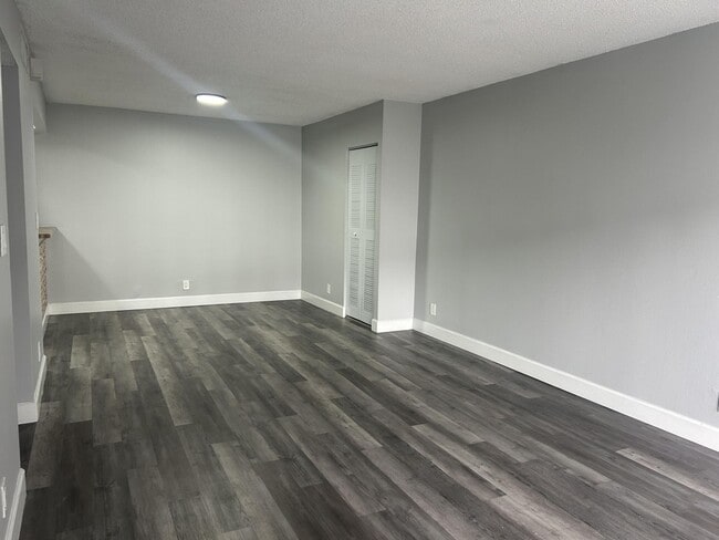 Photo - 3232 NW 84th Ave Unit 3232