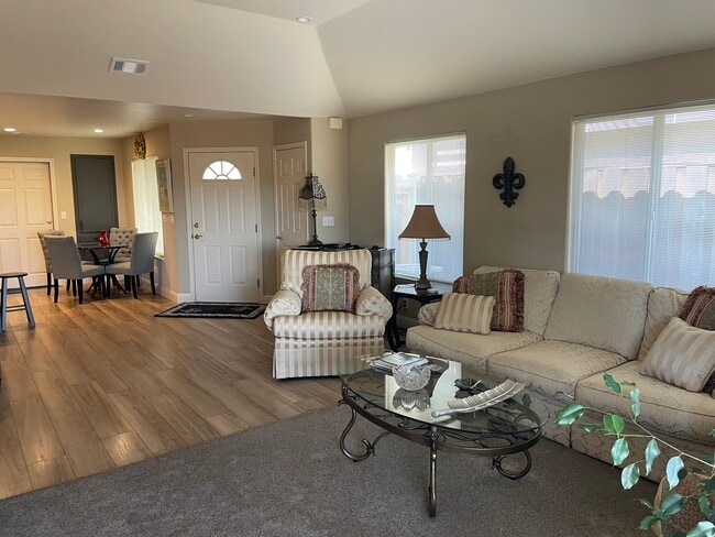 Photo - 1788 Pinecone Ct