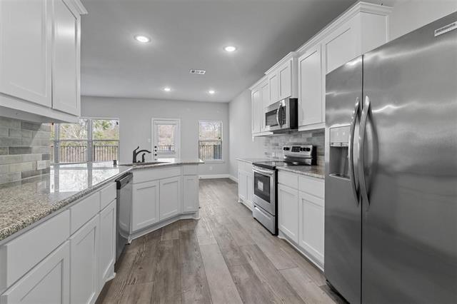 Photo - 708 Amber Dr