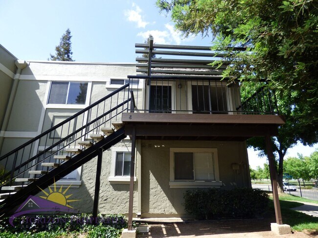 Photo - Condo in South Natomas, 2 Bed 2 Bath 840 sqft