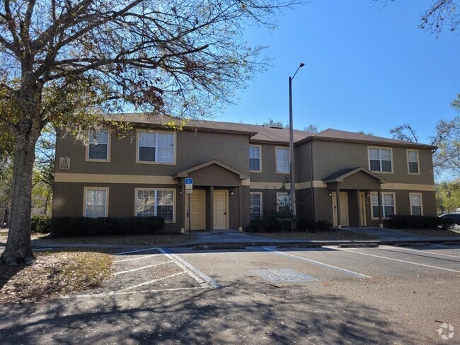 Building Photo - 5924 Brickleberry Ln Unit 201 Rental