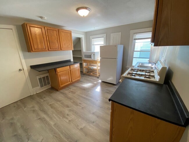 Photo - 51 Pearl St Unit 3