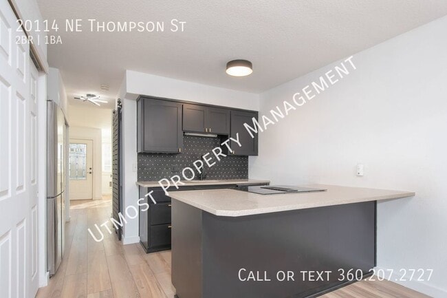 Photo - 20114 NE Thompson St