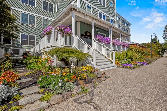 Photo - 18 Park St Condo Unit 205