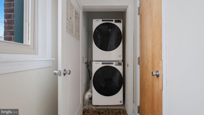 Photo - 2 E State St Unit 2A