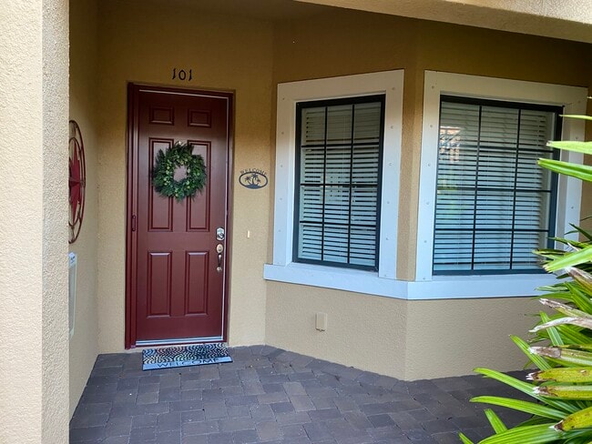 Building Photo - 13823 Messina Loop Unit Esplanade Condo