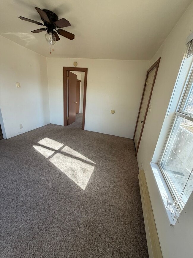 Photo - CS- 700 N Duplex Unidad 343 E 700 N