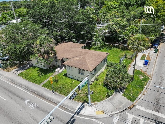 Photo - 5001 NW 12th Ave