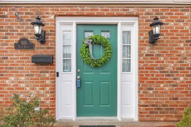 Photo - 105 Dean St Unit A