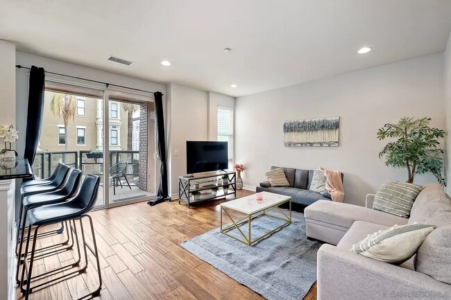 Photo - 1225 Island Ave Unidad 208