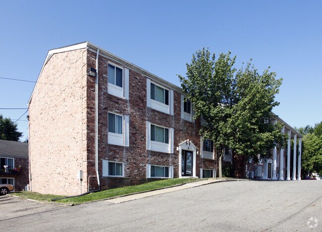 White Oaks Apartments - White Oaks Apartments