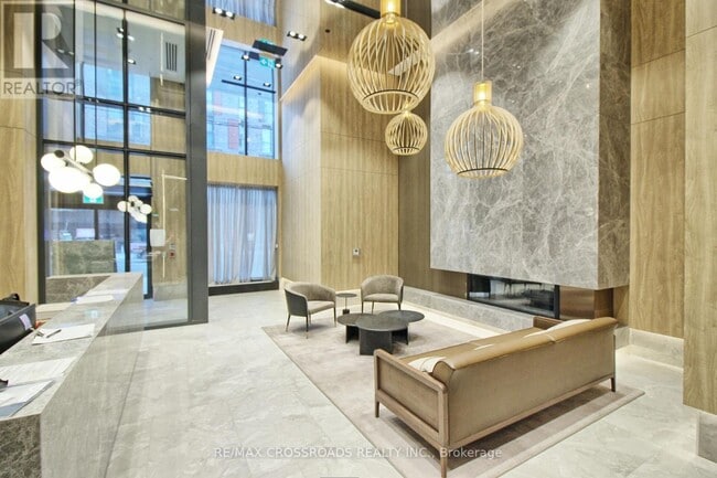 Photo - 252 Church St Unité 4310