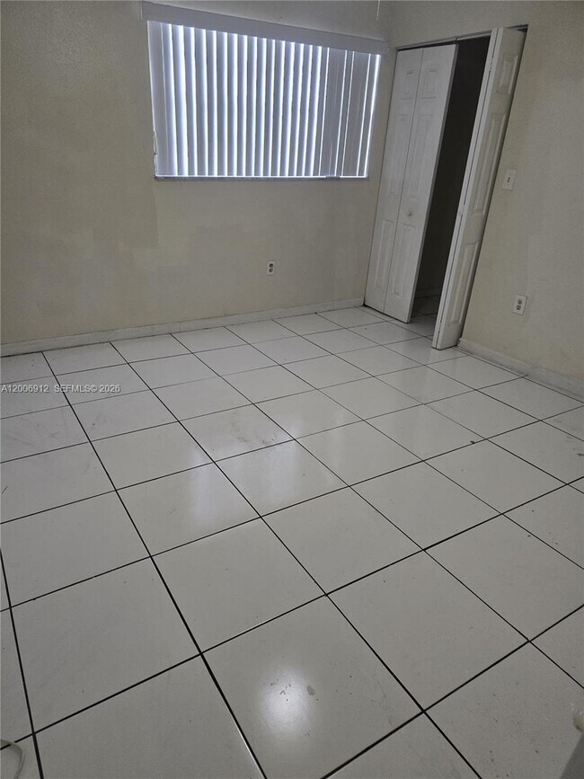 Photo - 5100 SW 41st St Unit 108