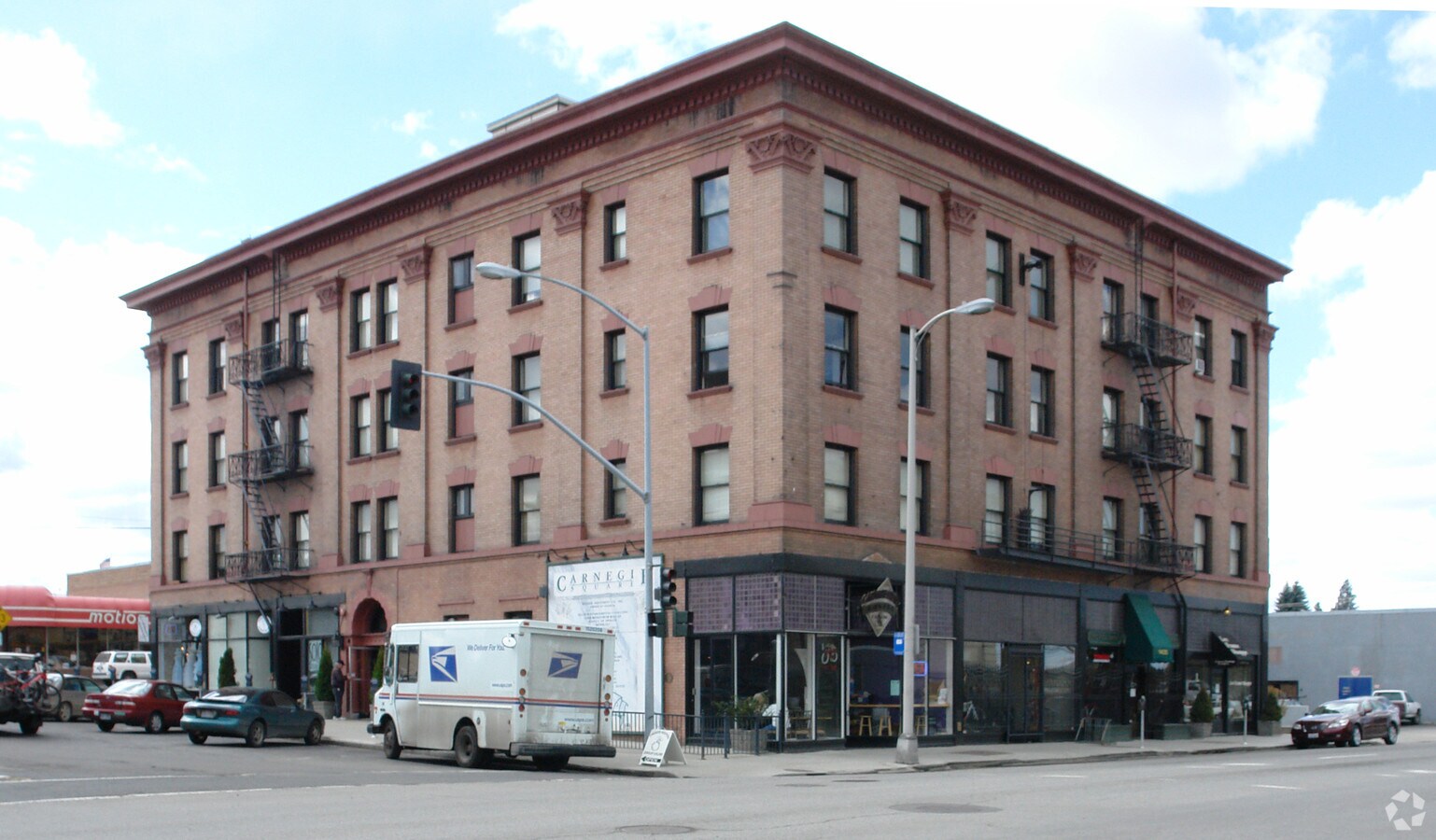 Photo - Grand Coulee Apartments