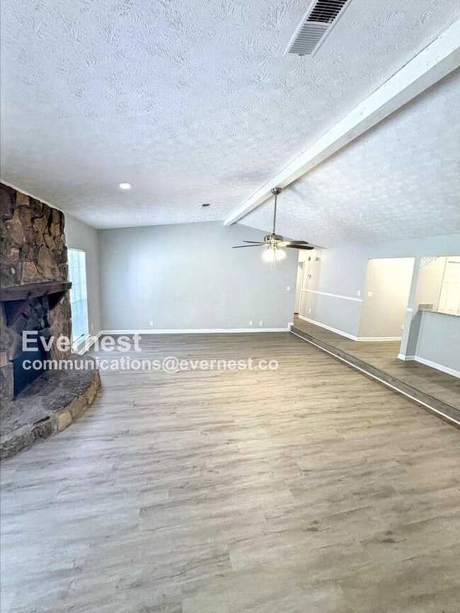 Photo - 8572 Glenwoods Dr