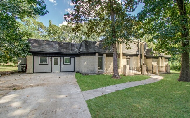 Photo - 619 River Plantation Dr