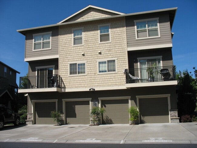 Building Photo - Beaverton Luxury Condo - Tanasbourne area