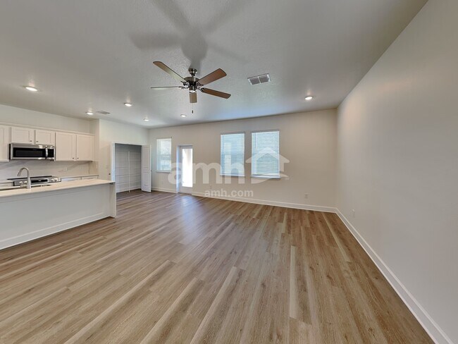 Photo - 16446 Cheyanne Ct