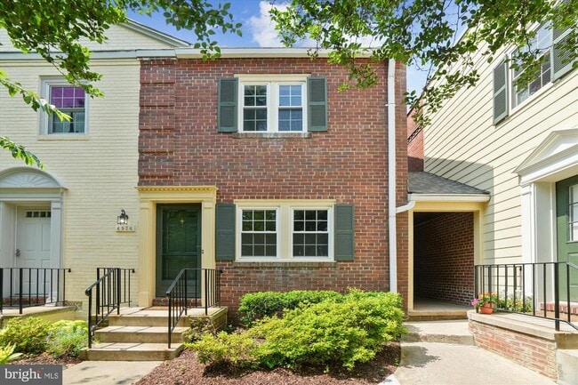 Photo - 4934 Bradley Blvd Townhome