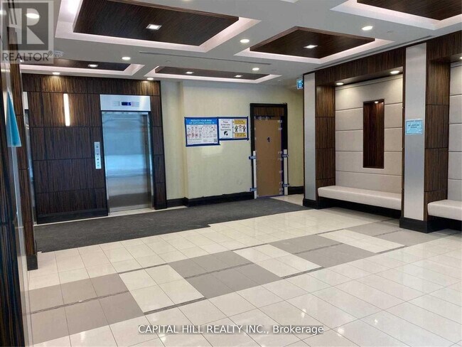 Photo - 349 Rathburn Rd W Unit Ph 105