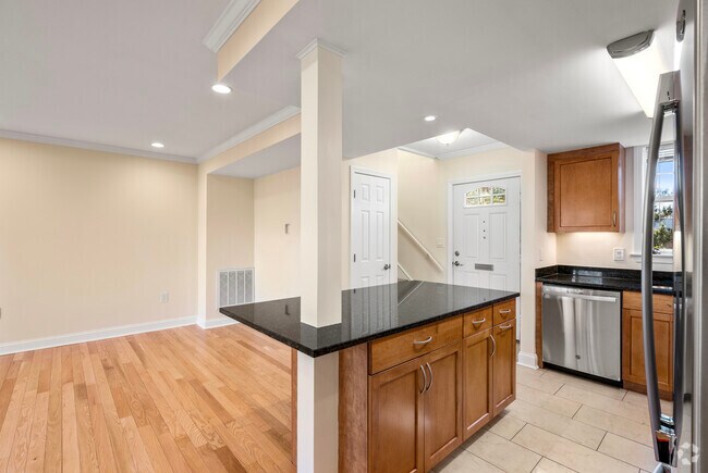 Building Photo - 56 Independence Dr Rental