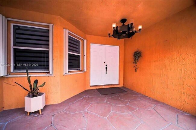 Photo - 685 SW 198th Terrace