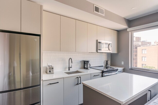 1313 L St NW Unit GO FL9-ID1261