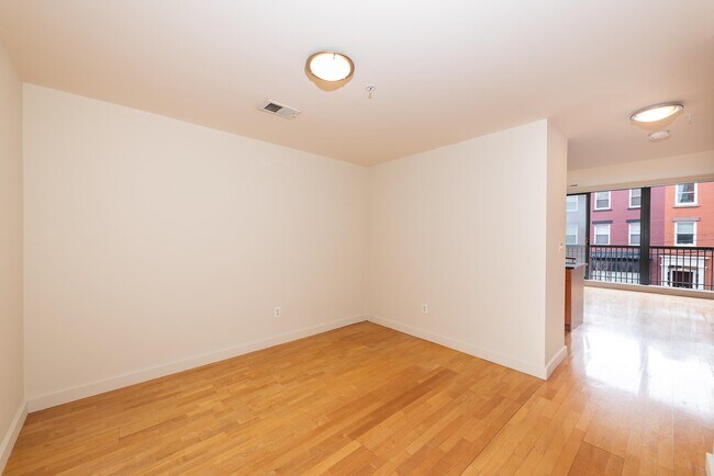 Photo - 222 Montgomery St Unit 2F