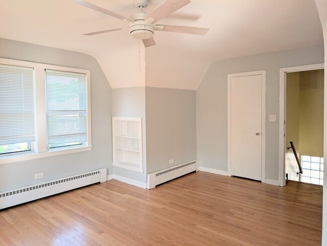 Photo - 2617 N 74th Ave Unidad 2