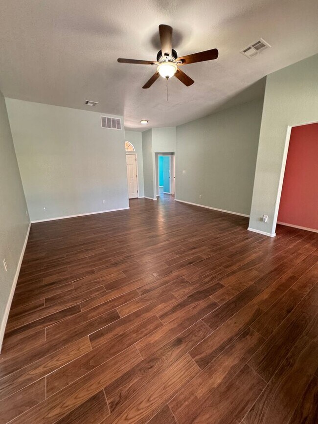 Photo - $700 off first months rent** Welcome to yo...