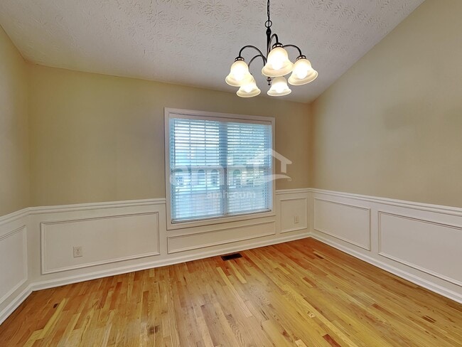 Photo - 3257 Tuggle Ives Dr