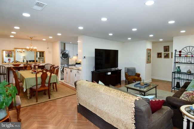 18624 Walkers Choice Rd Unit 6