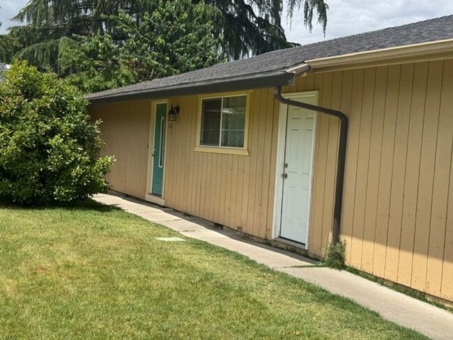 Photo - 848-850 OLYMPIC Unit 848