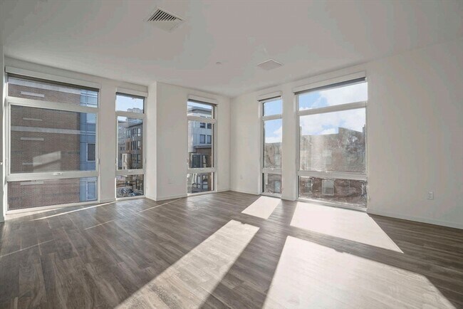 Photo - 591 Beacon St Unit 206##