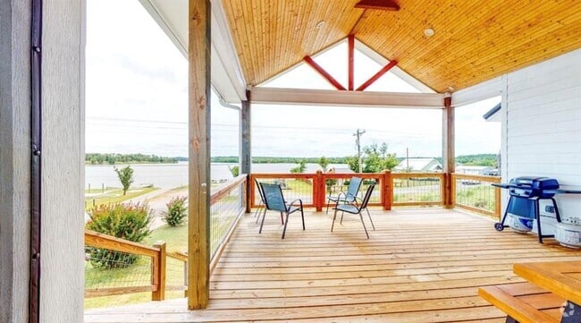 Building Photo - 850 Triple Creek Loop Rental
