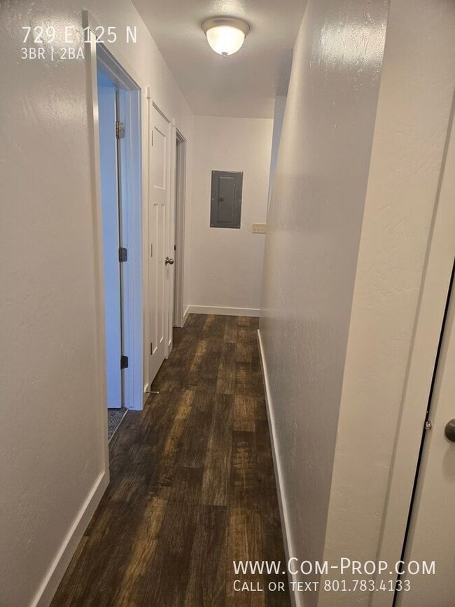 Photo - 729 E 125 N St