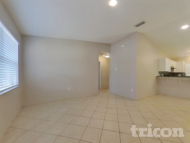 Photo - 505 22nd Terrace E