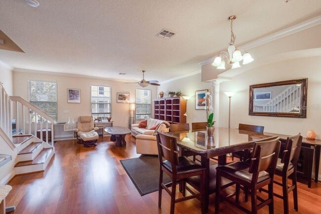 Photo - 1733 Prospect Ave