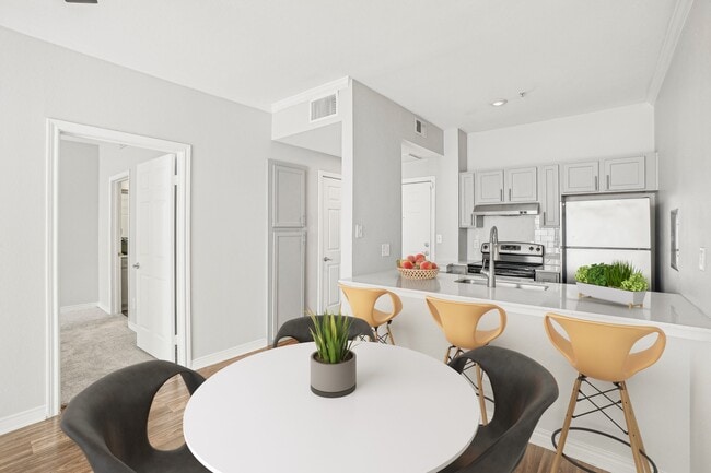 Photo - Winsted at White Rock