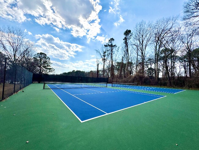 Photo - 326 Wilkinson Dr SE Unit A